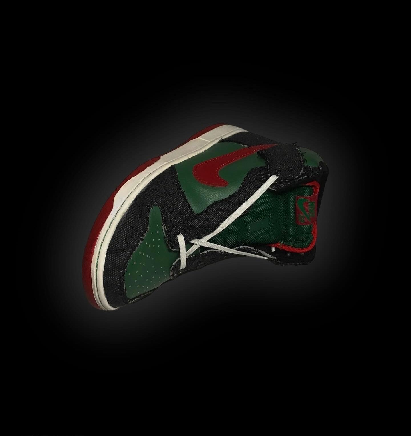 Nike SB Dunk High "Paprika" Friends&Familly