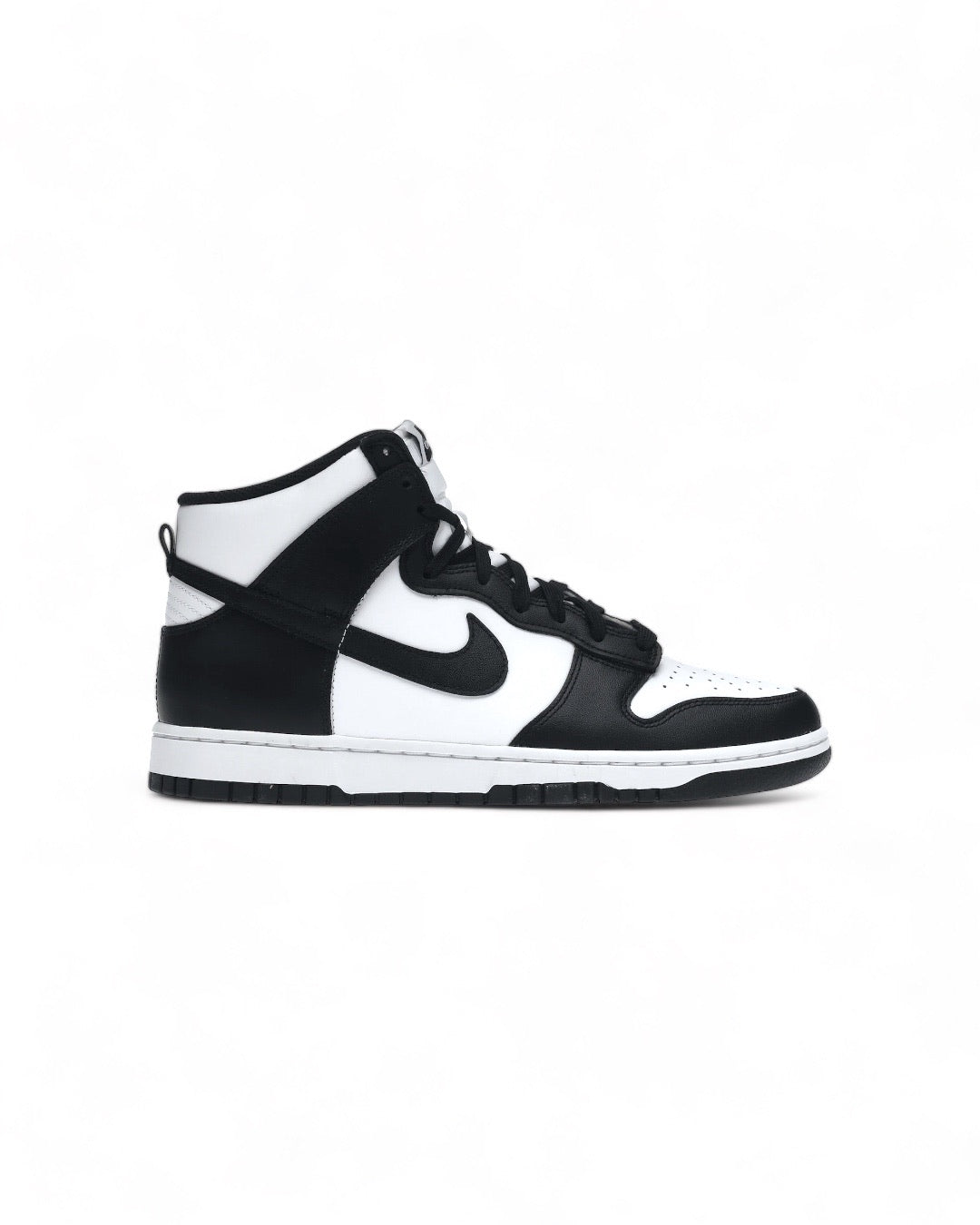 Nike Dunk High Retro "Panda"