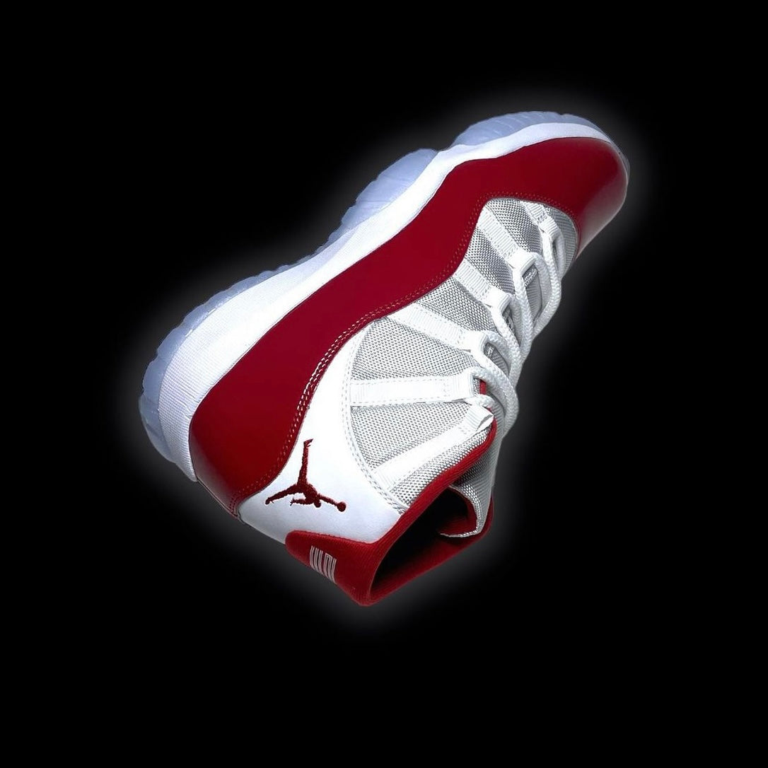 Air Jordan 11 high "Cherry Red"