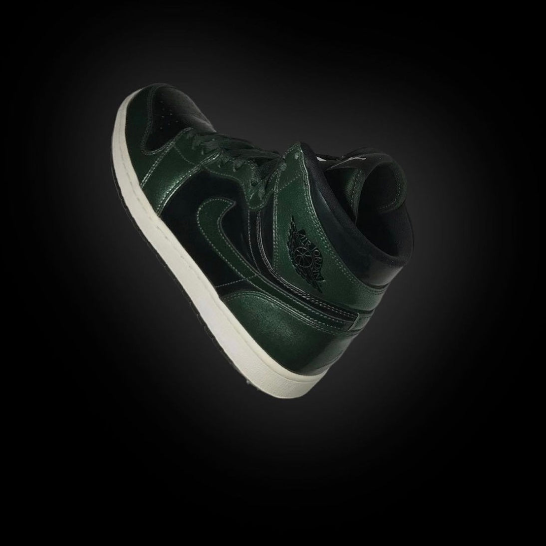 Air Jordan 1 High "Grove Green" [Anti-Gravity Machine]